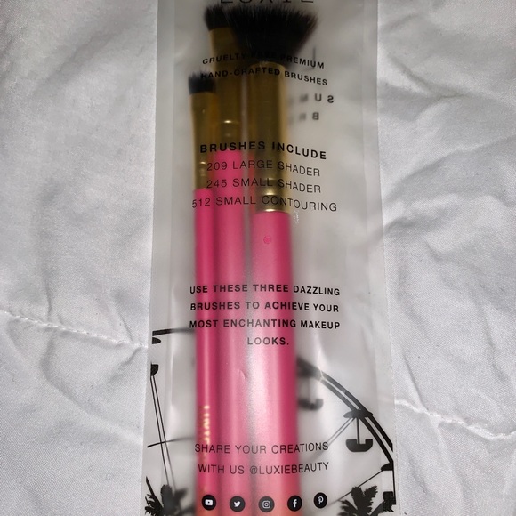 LUXIE SUMMER DAZE BRUSH SET - Picture 2 of 4